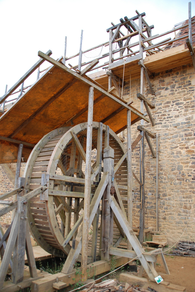 Treadwheel Crane at Guedelon