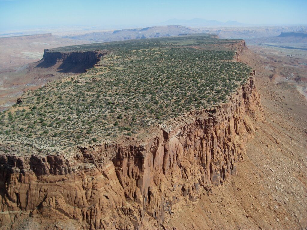 Mesa in Monument Valley